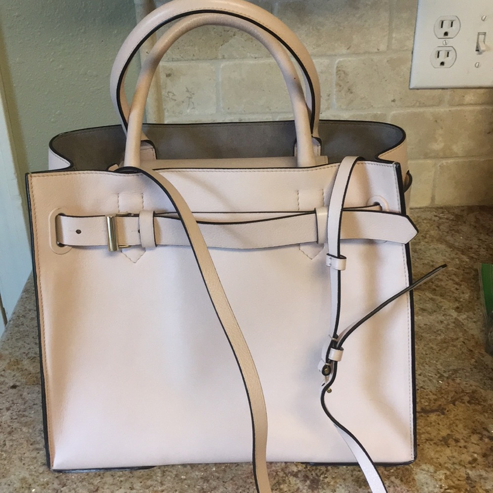Authentic Reed Krakoff nude/gold purse.